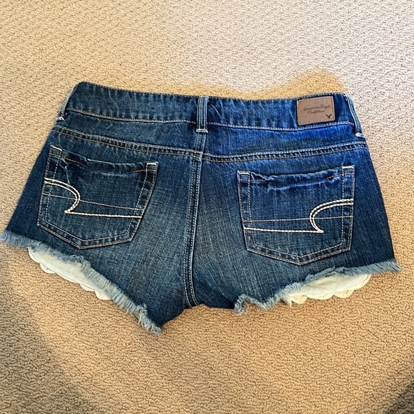 AE VINTAGE FESTIVAL JEAN SHORTS - Picture 3 of 3